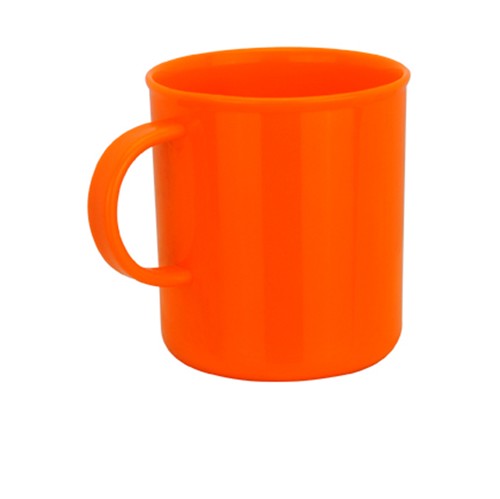 Plastic mugs