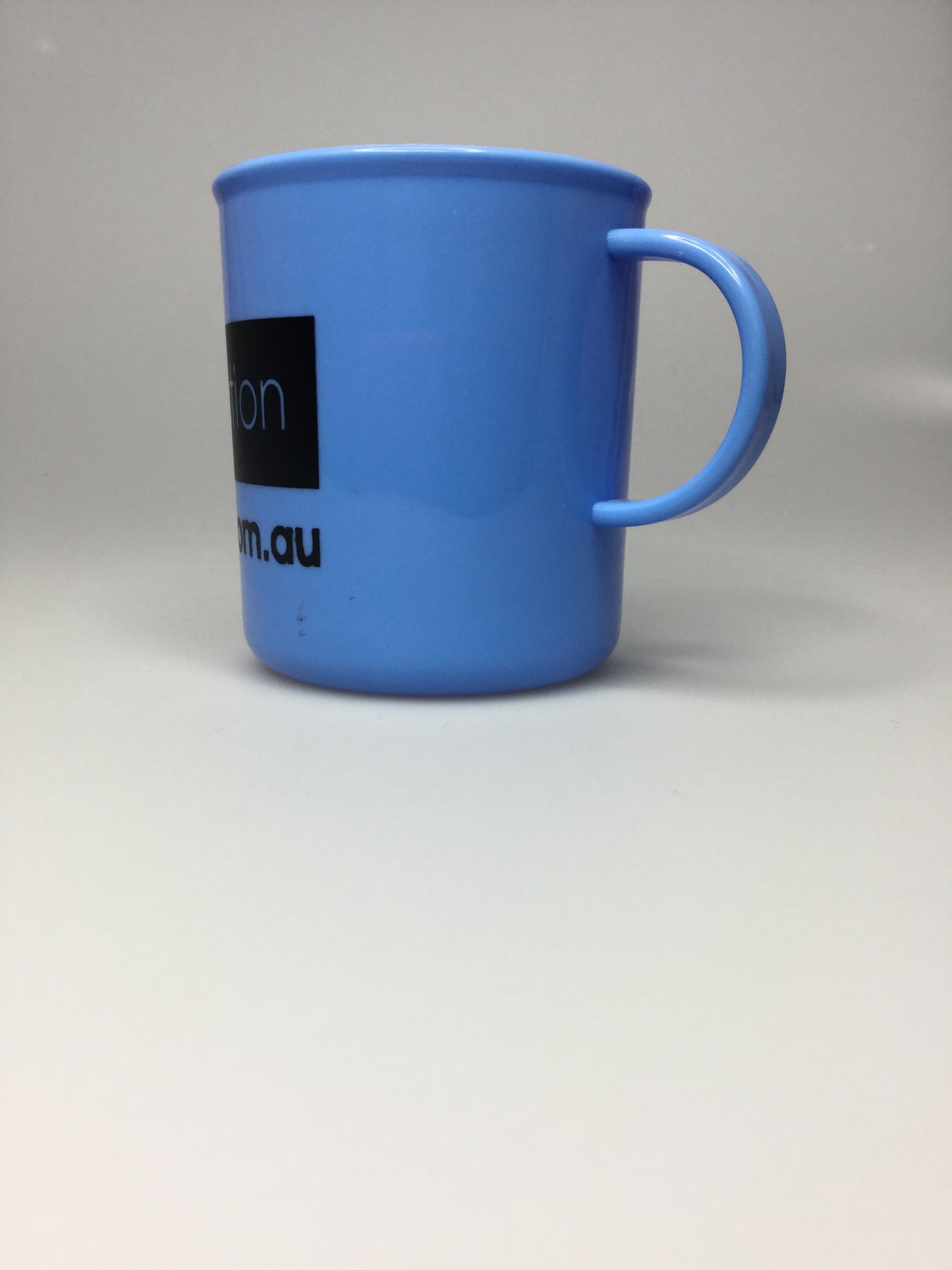 Plastic mugs